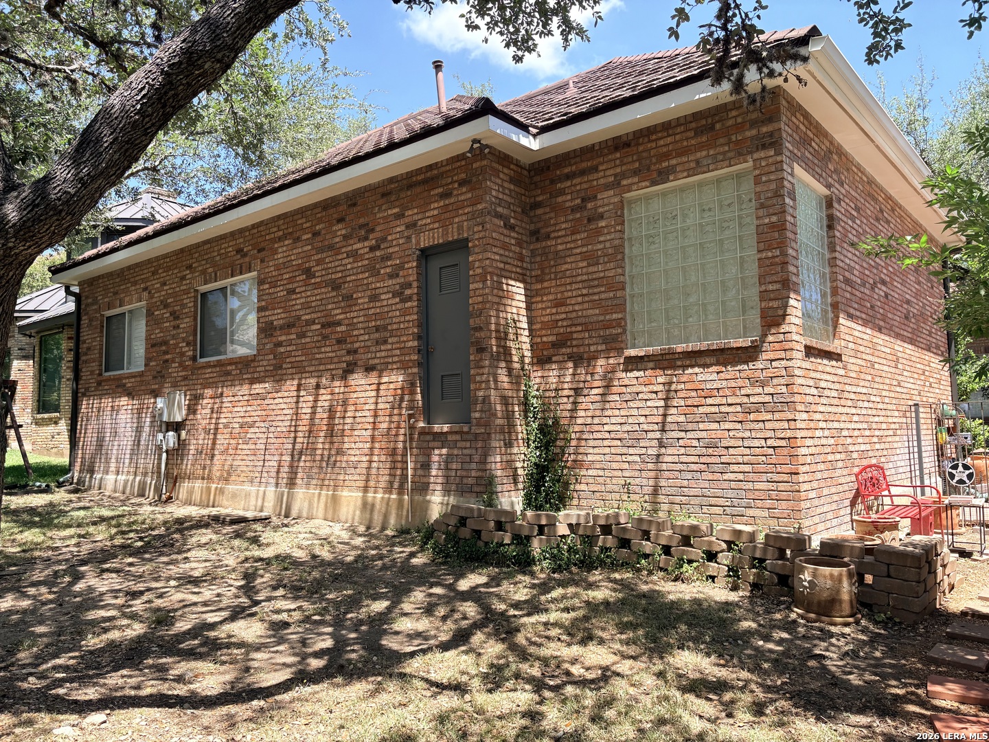 6 Horns Cross San Antonio TX 78257