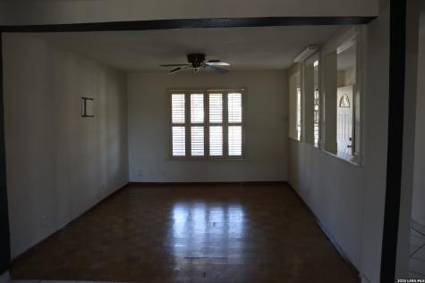 607 S. Hamilton Street San Antonio TX 78207