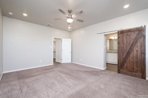3915 Ivy Path St.hedwig TX 78152