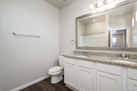 3915 Ivy Path St.hedwig TX 78152