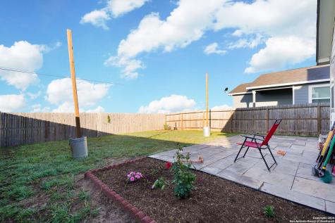 3915 Ivy Path St.hedwig TX 78152