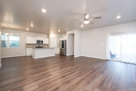 3915 Ivy Path St.hedwig TX 78152
