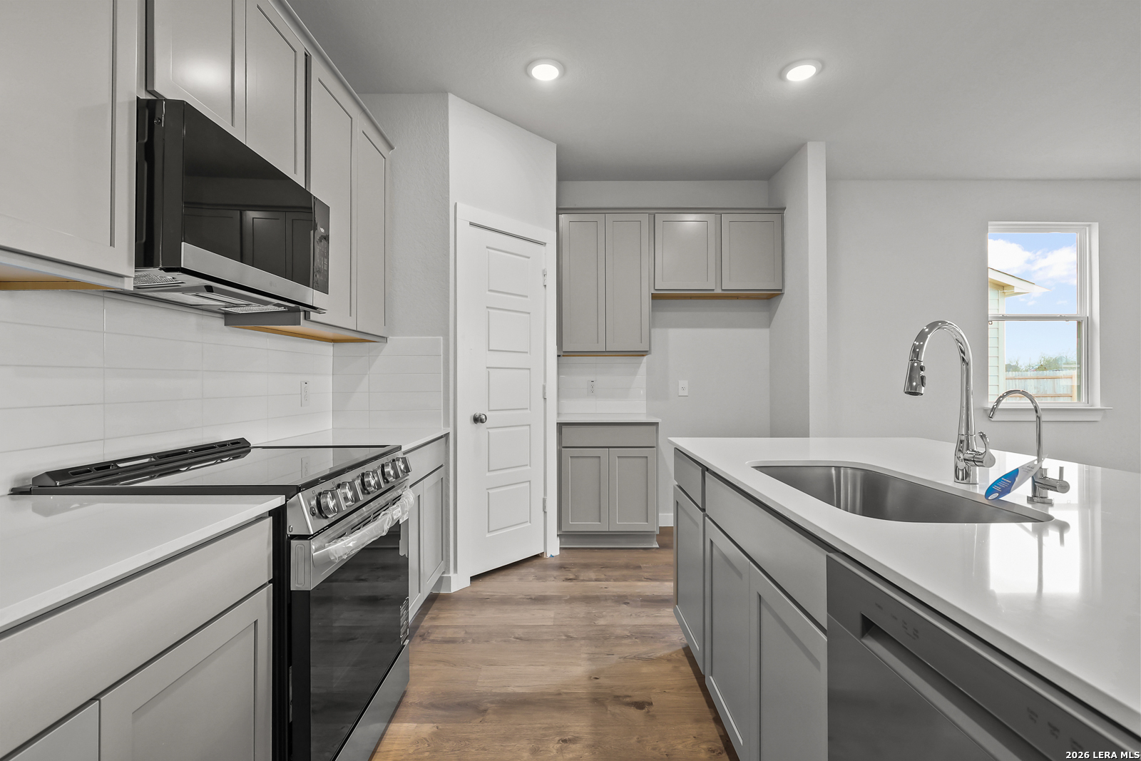 8318 Rocket View San Antonio TX 78263