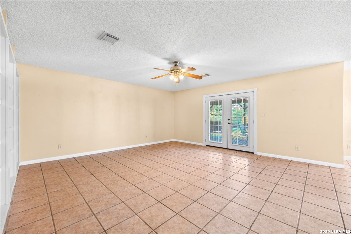 797 Killarney Road Floresville TX 78114