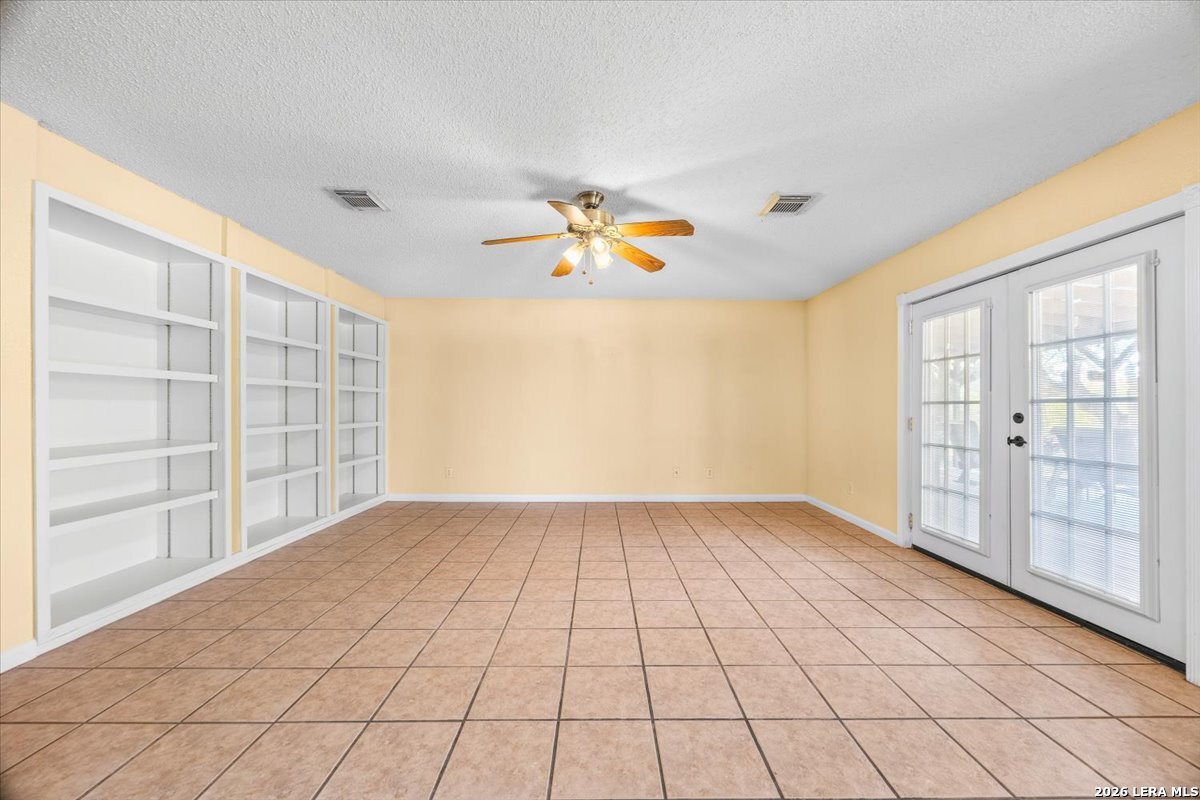 797 Killarney Road Floresville TX 78114