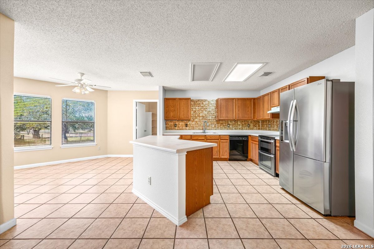 797 Killarney Road Floresville TX 78114