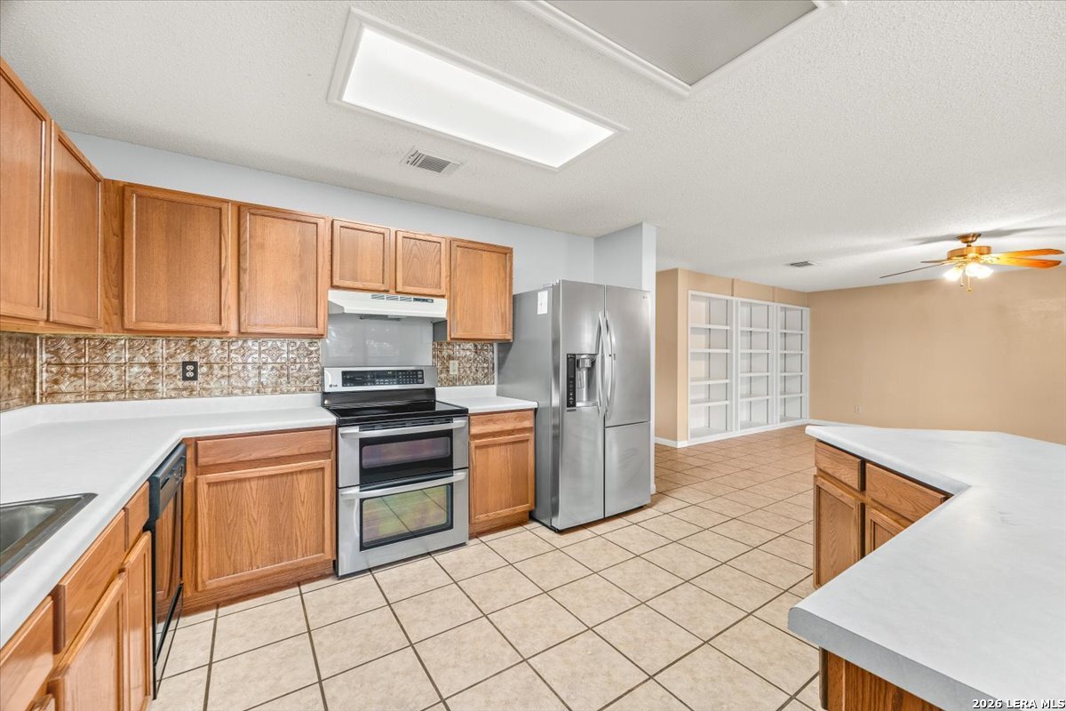 797 Killarney Road Floresville TX 78114