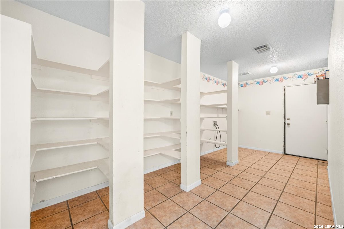 797 Killarney Road Floresville TX 78114