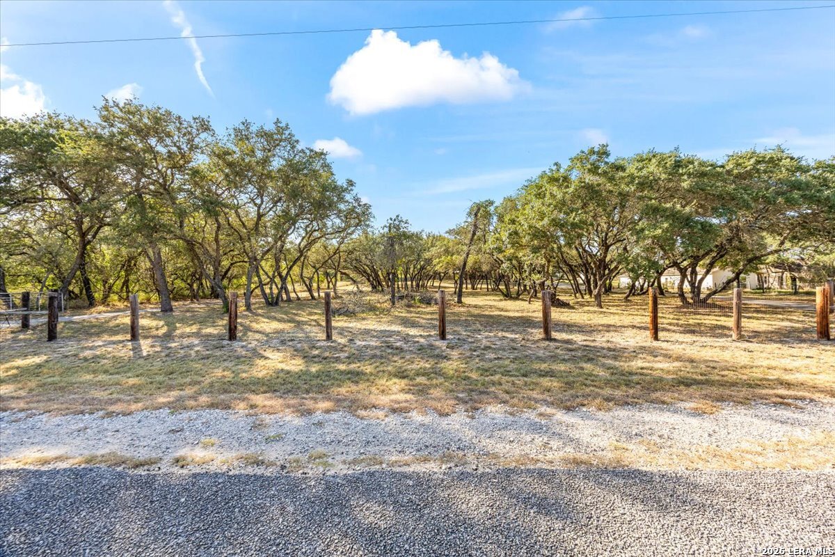 797 Killarney Road Floresville TX 78114