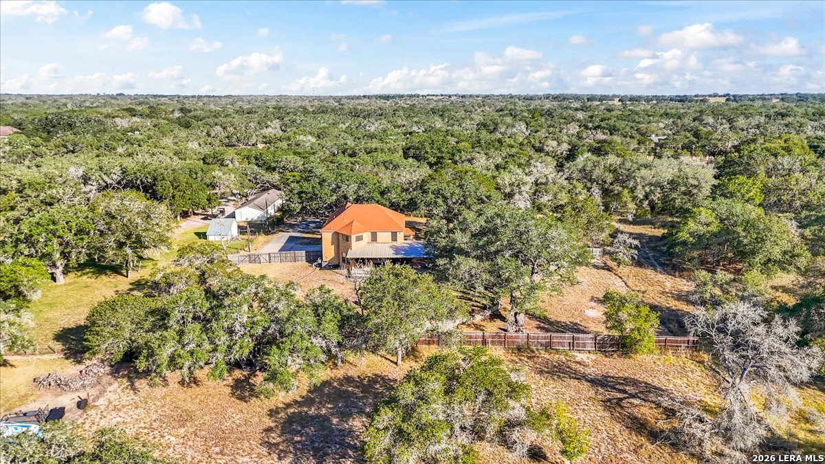 797 Killarney Road Floresville TX 78114
