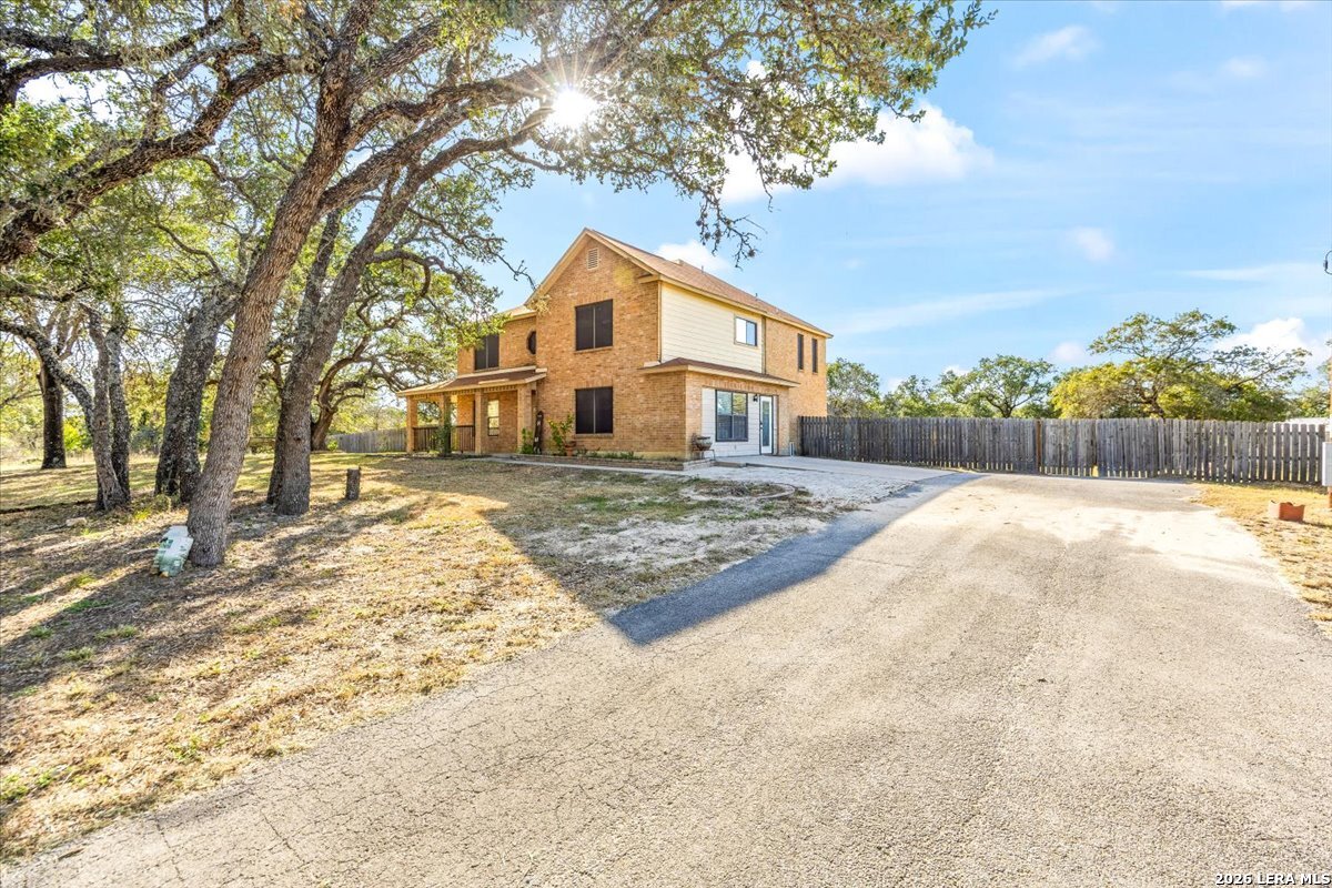 797 Killarney Road Floresville TX 78114