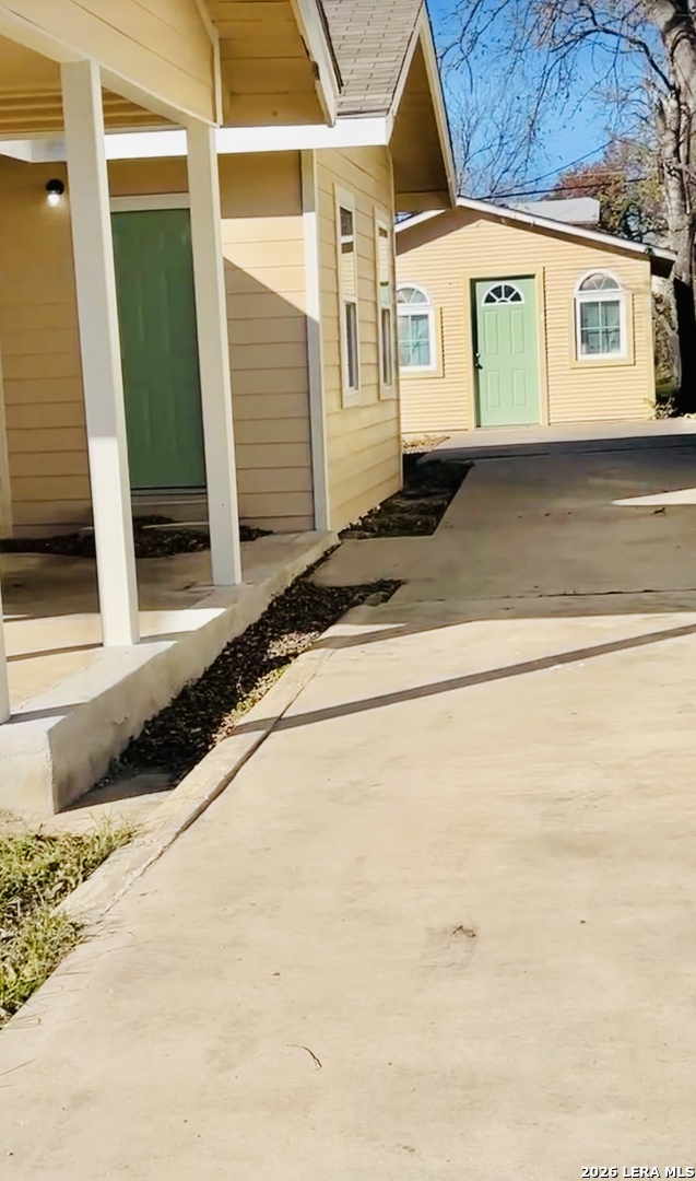 1023 Highland San Antonio TX 78210
