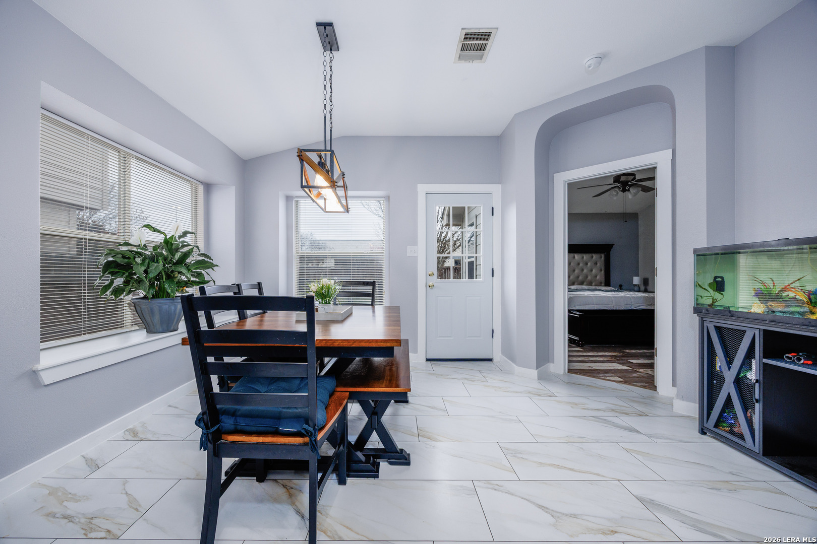 8218 Maloy Manor San Antonio TX 78250