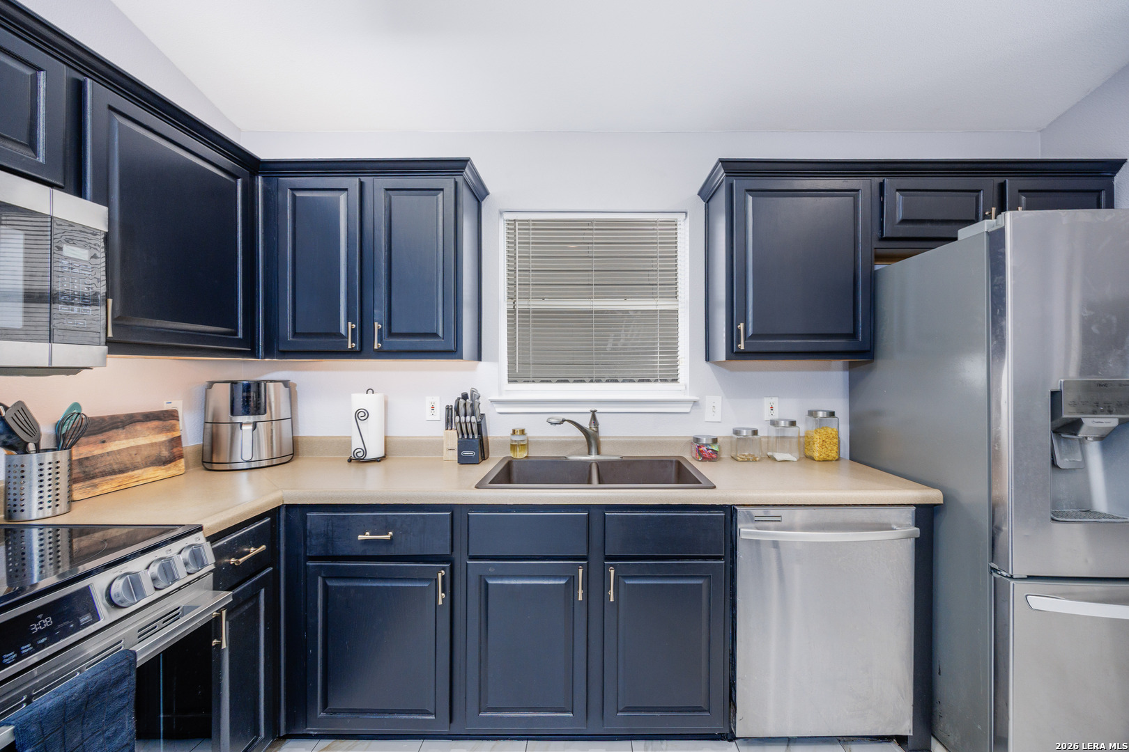8218 Maloy Manor San Antonio TX 78250