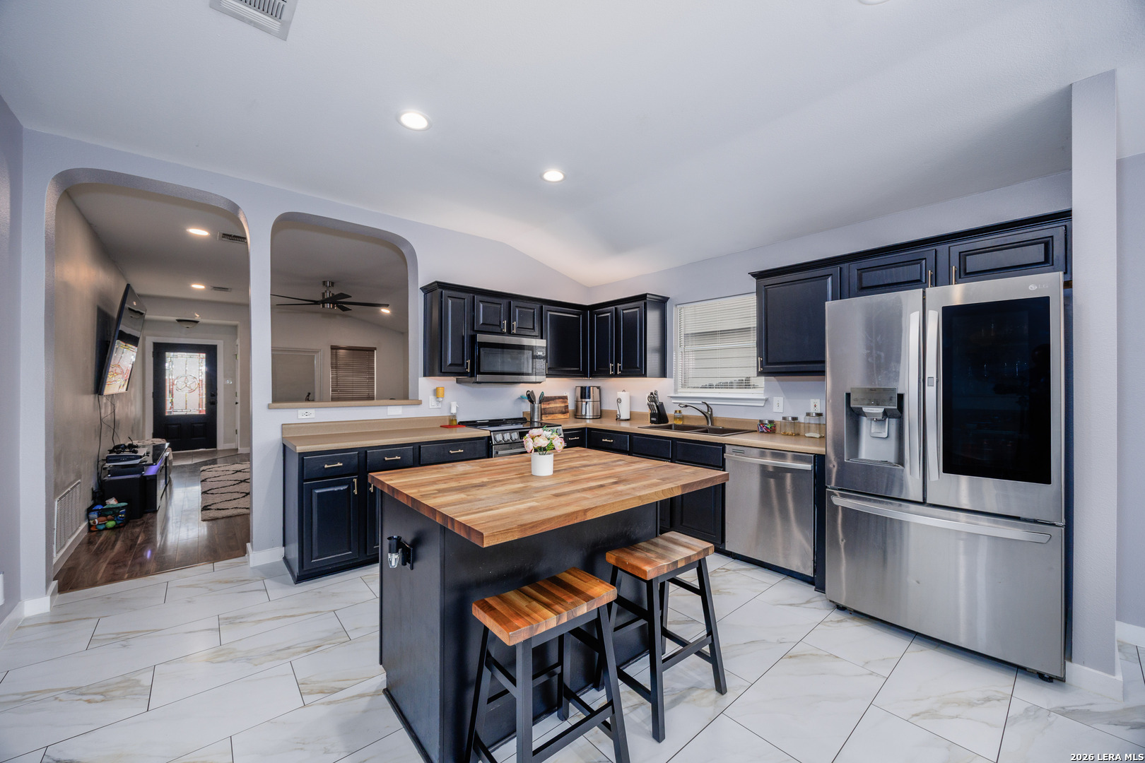 8218 Maloy Manor San Antonio TX 78250