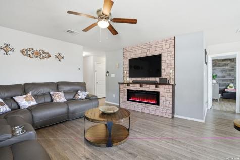 449 Moonvine Way New Braunfels TX 78130