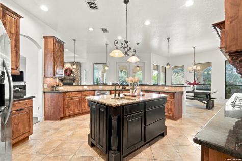 13312 Iron Horse Way Helotes TX 78023