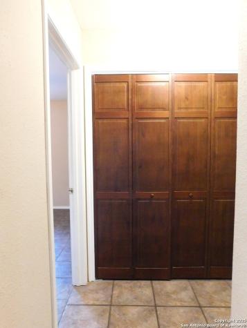 525 Cherry Ridge Floresville TX 78114