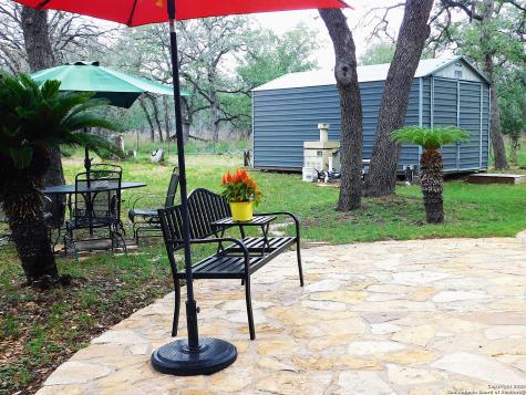 525 Cherry Ridge Floresville TX 78114