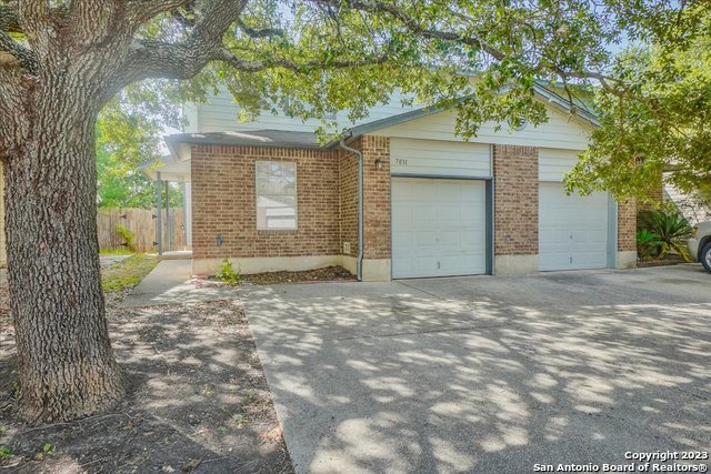 7831 Galaway Bay San Antonio TX 78240