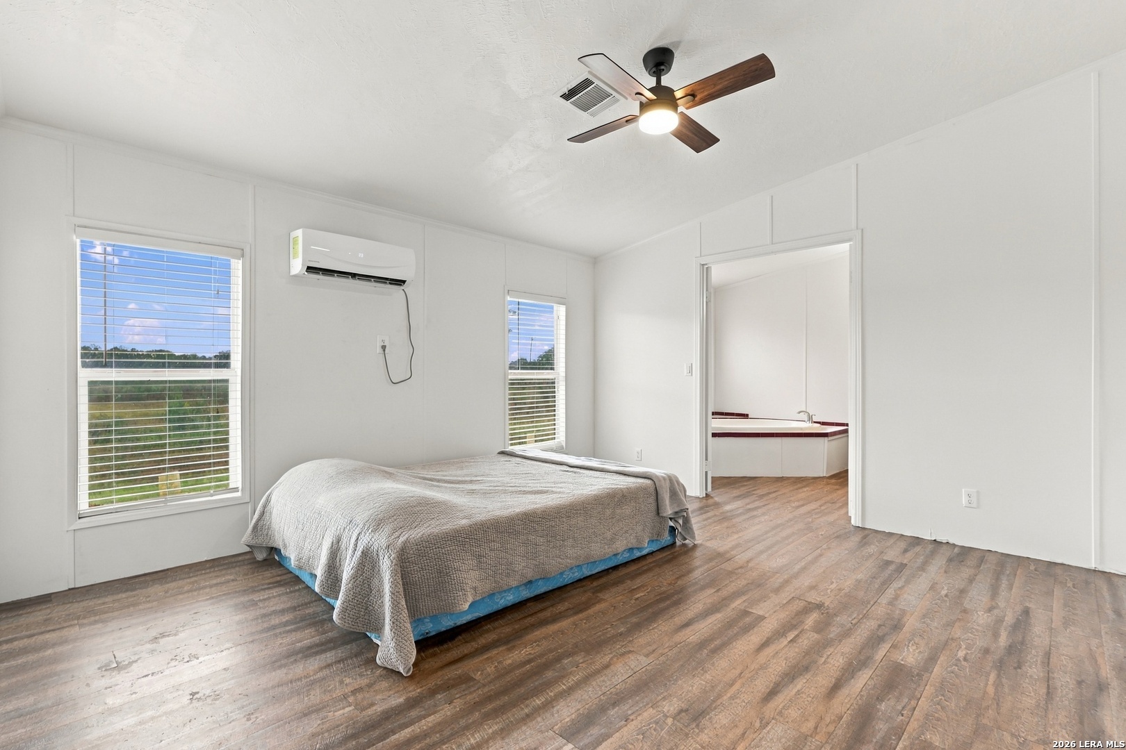 25840 Mathis Road Elmendorf TX 78112
