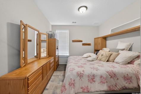 164 Jereth Crossing Castroville TX 78009