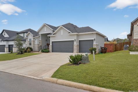 164 Jereth Crossing Castroville TX 78009