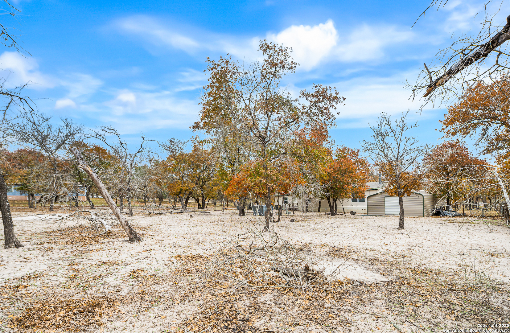 690 Cherry Ridge Floresville TX 78114
