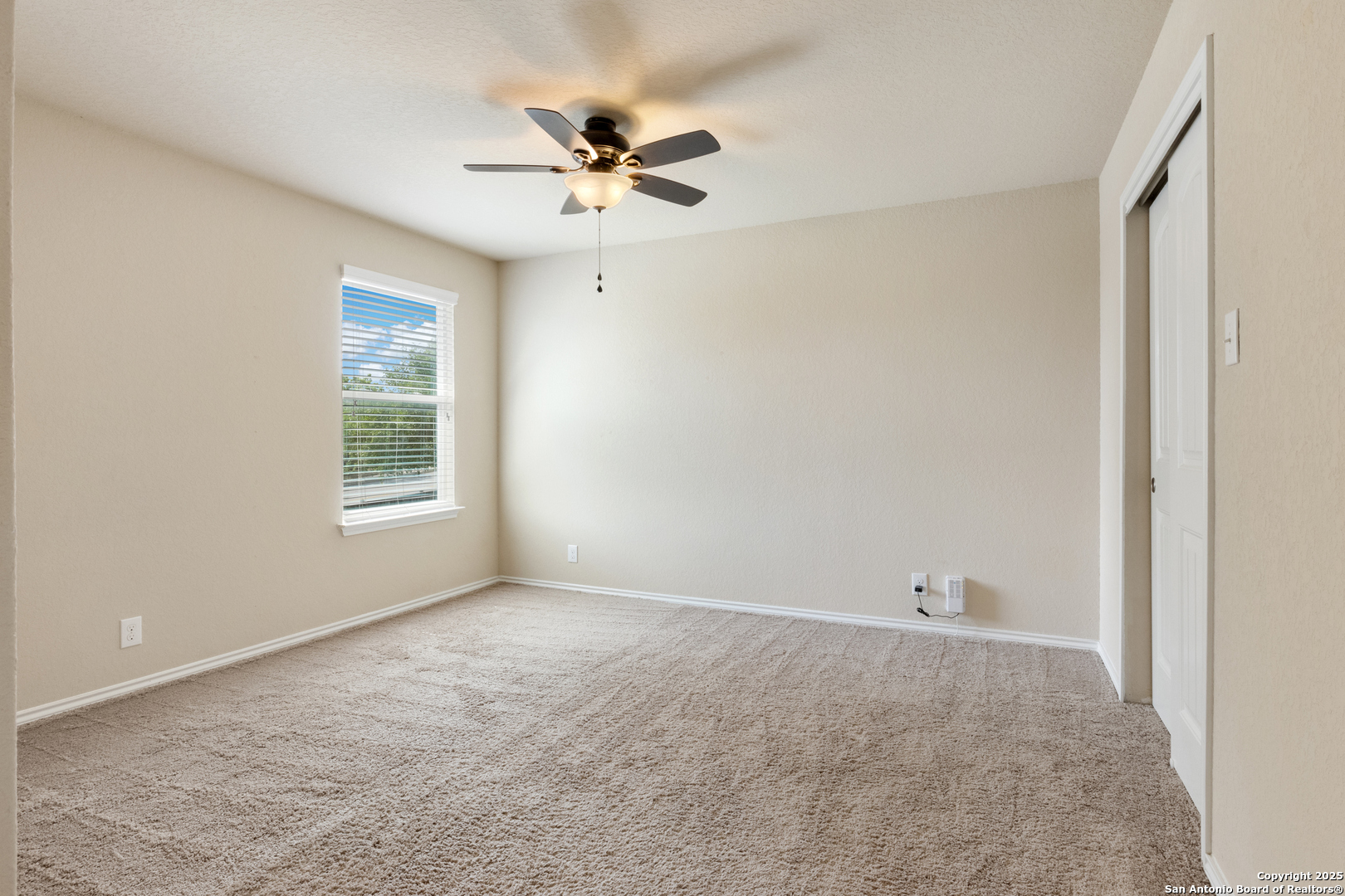 255 Elisabeth Run San Antonio TX 78253