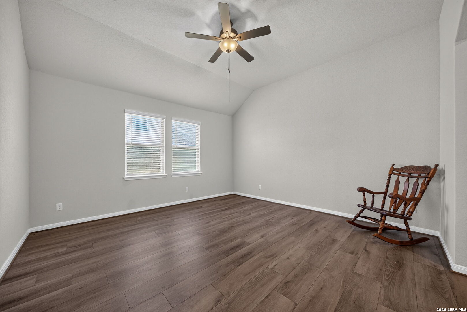 5003 Village Park Marion TX 78124