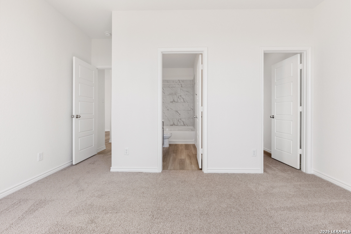10042 Jagger Avenue Converse TX 78109