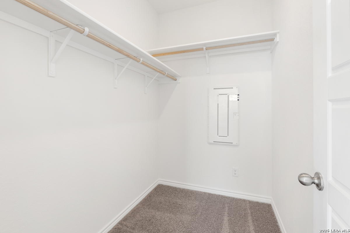 10042 Jagger Avenue Converse TX 78109