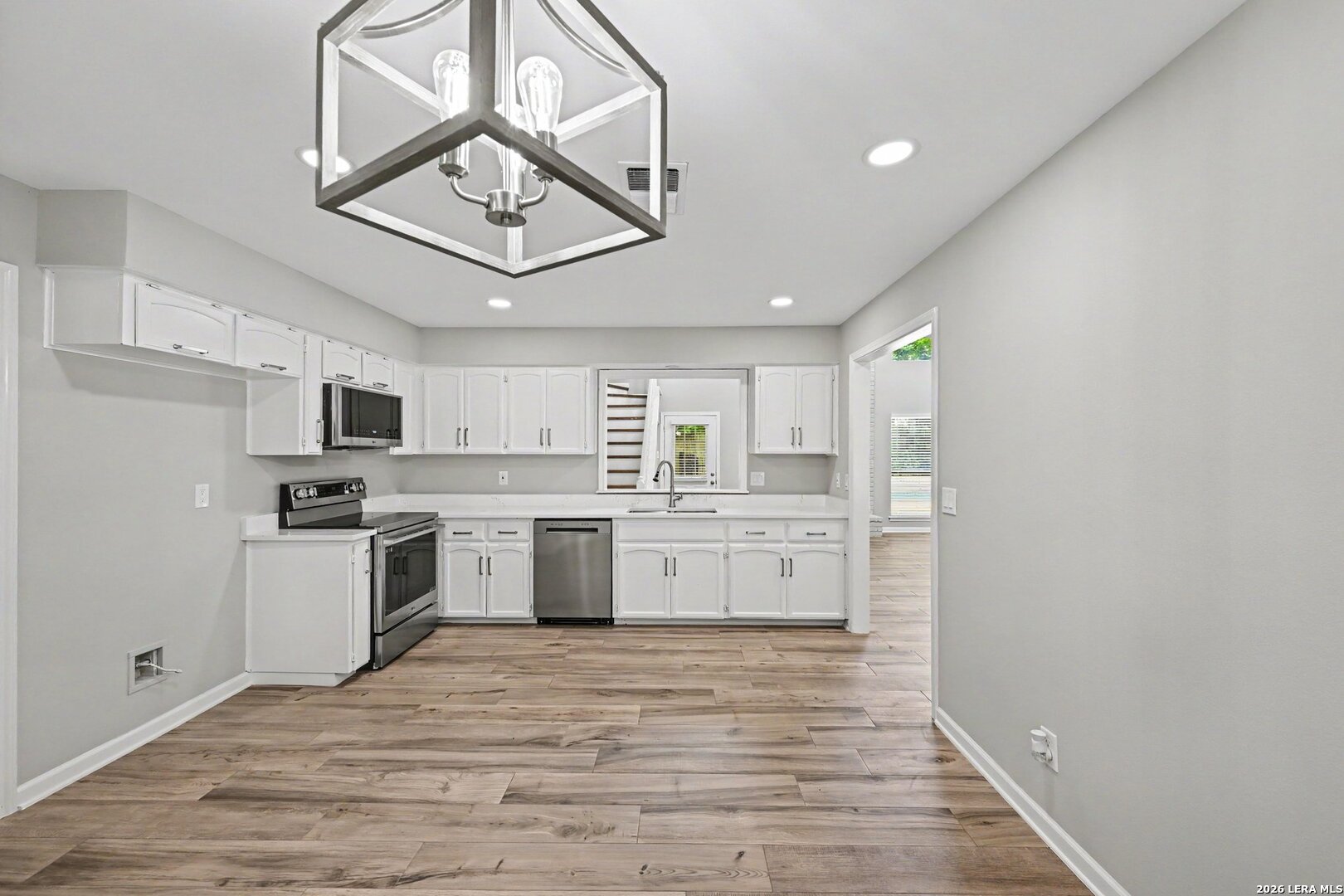 6154 Desert Trail San Antonio TX 78249