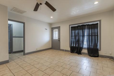 867 Price San Antonio TX 78211