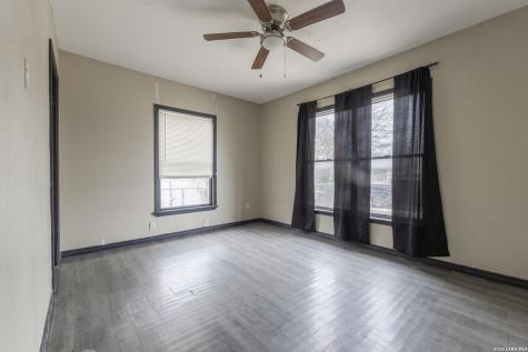 867 Price San Antonio TX 78211