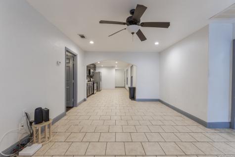 867 Price San Antonio TX 78211