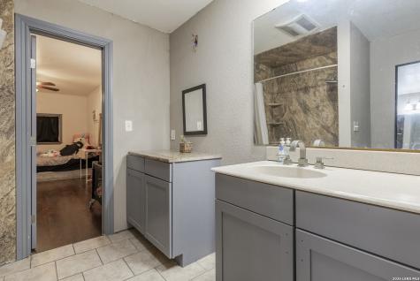 867 Price San Antonio TX 78211