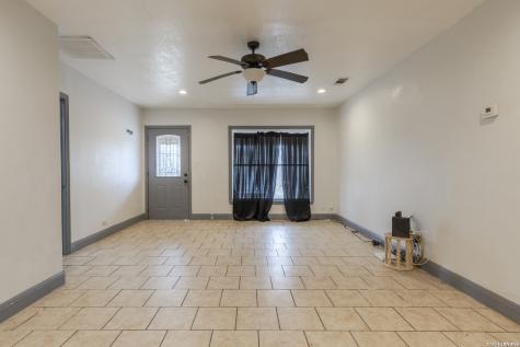 867 Price San Antonio TX 78211
