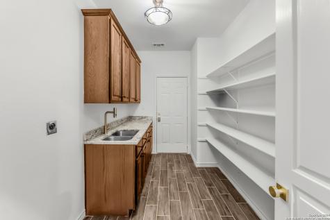 111 Westwood San Antonio TX 78218