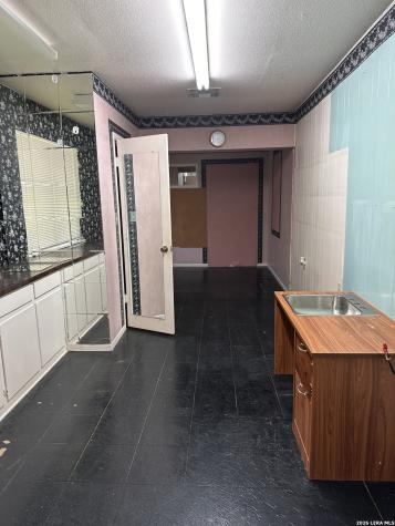 601 Poplar Street Jourdanton TX 78026