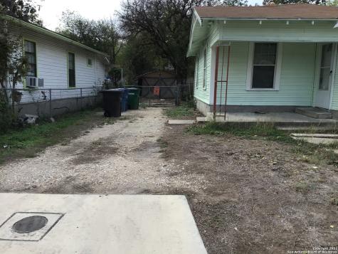 1519 N Sabinas Street San Antonio TX 78207