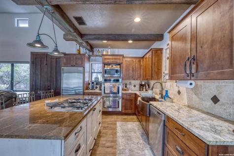 1575 Mountain Valley Drive Concan TX 78838