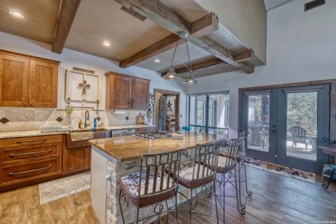 1575 Mountain Valley Drive Concan TX 78838