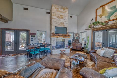 1575 Mountain Valley Drive Concan TX 78838