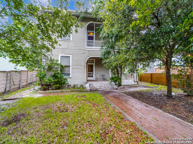 617 Dawson Street San Antonio TX 78202