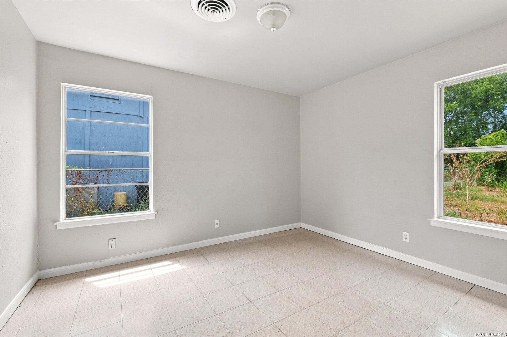 1807 Harness Lane San Antonio TX 78227