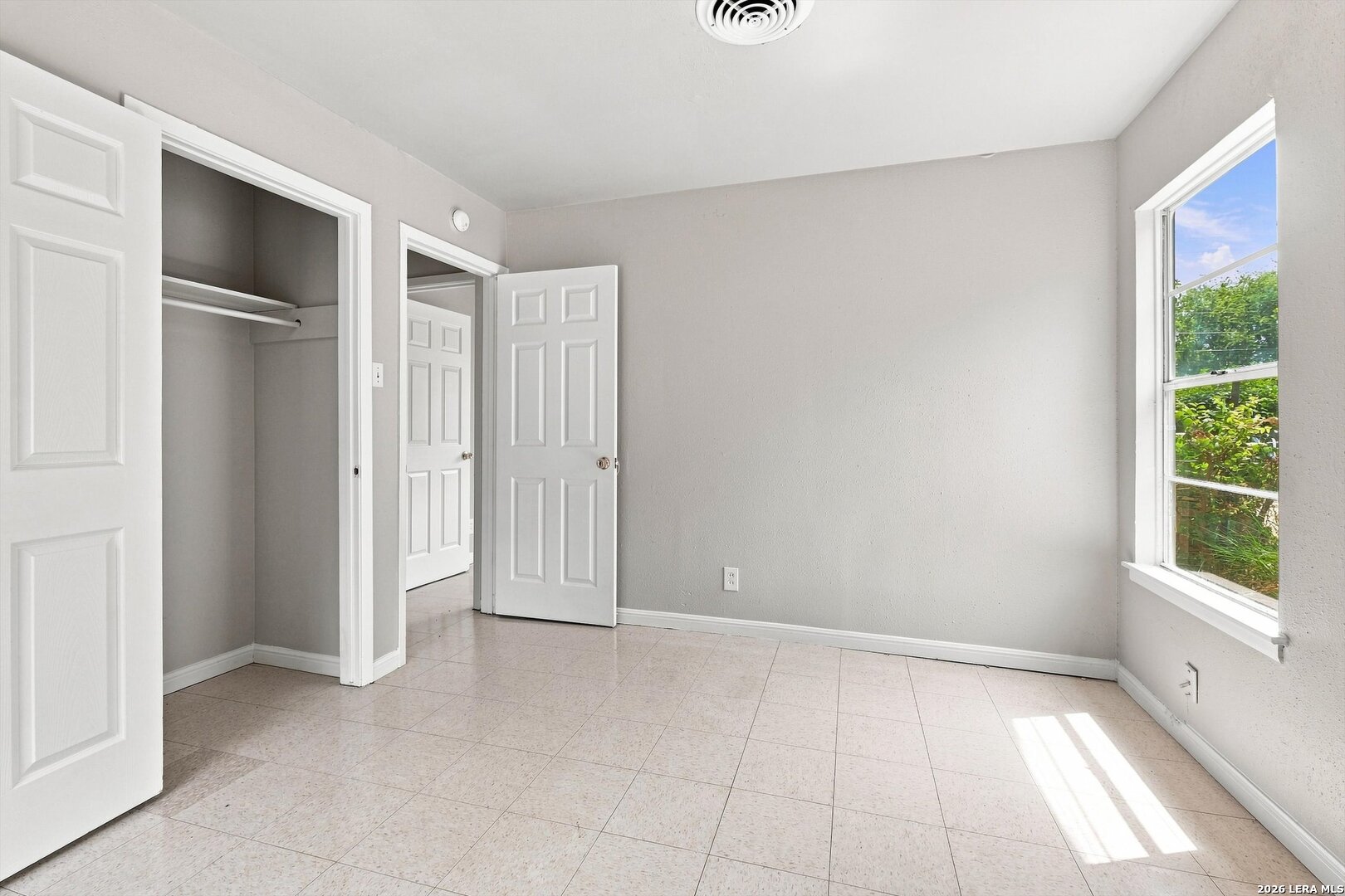 1807 Harness Lane San Antonio TX 78227