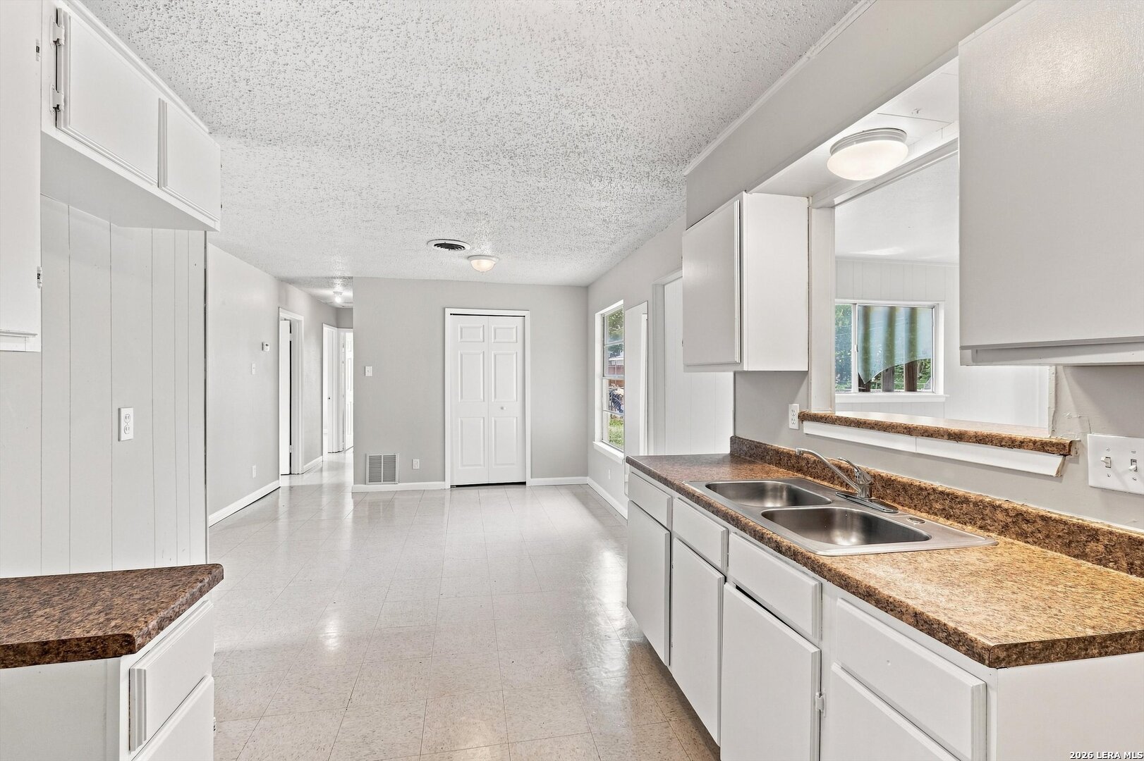 1807 Harness Lane San Antonio TX 78227