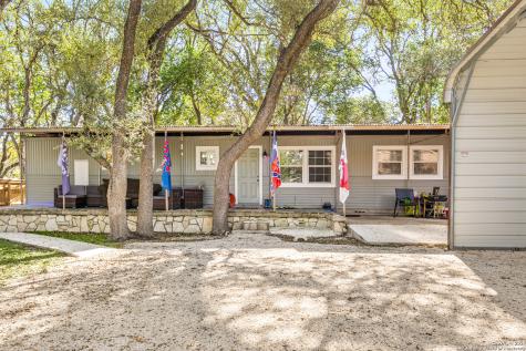 425 Dreamland Canyon Lake TX 78133