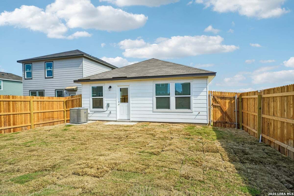1010 Tranchet Trail San Antonio TX 78221